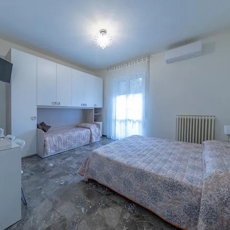 Guest house Ss. Smile *