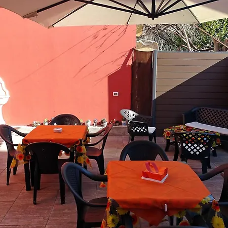 Guest house Ss. Smile Loreto